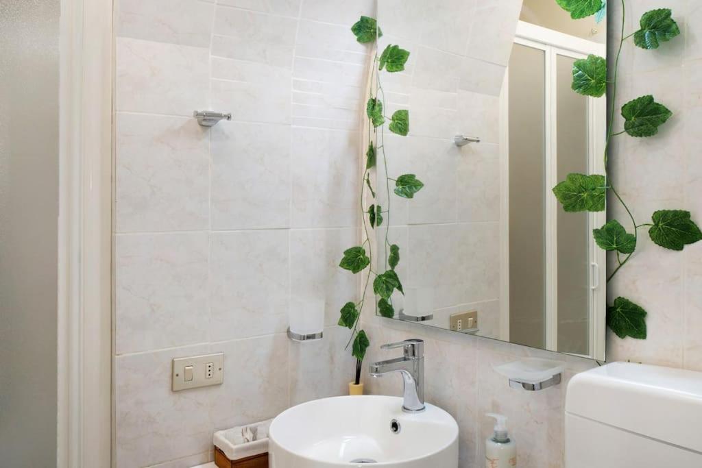 Casa Della Nonna Teresa Appartement Bordighera Buitenkant foto